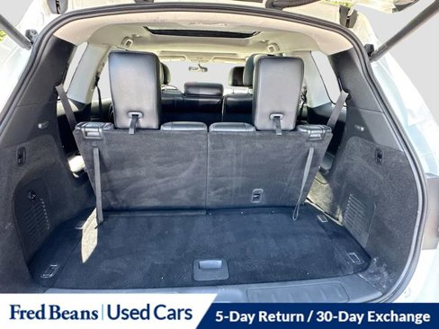 Used 2019 Nissan Pathfinder Platinum image 30