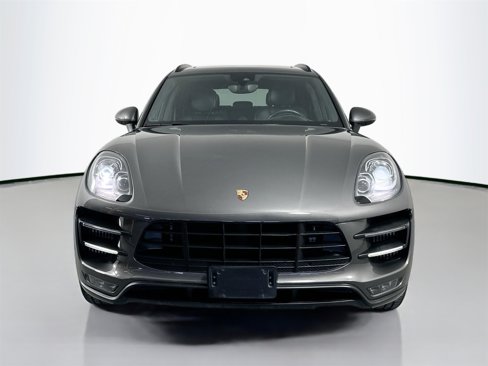 Certified 2018 Porsche Macan Turbo image 10