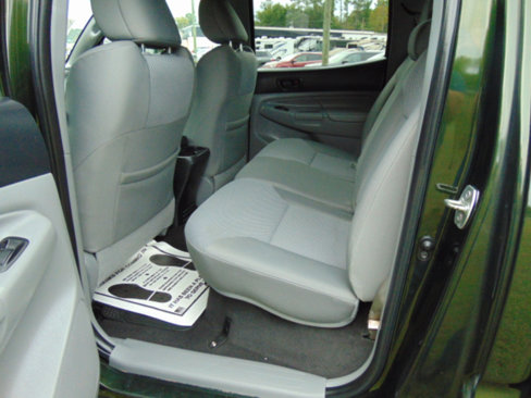 Used 2012 Toyota Tacoma 4x4 Double Cab image 16