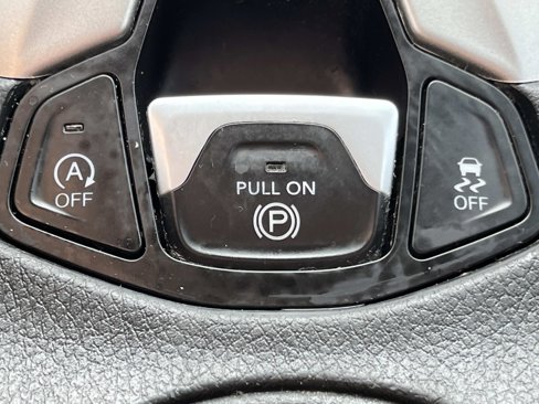 Used 2018 Jeep Compass Sport w/ Tech Group image 19