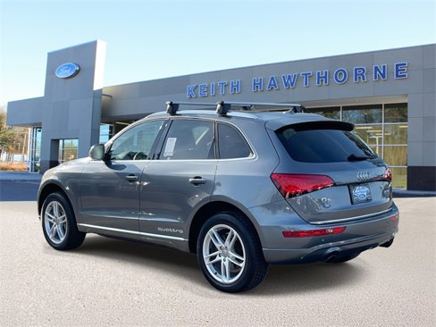 Used 2016 Audi Q5 2.0T Premium Plus w/ Technology Package image 4