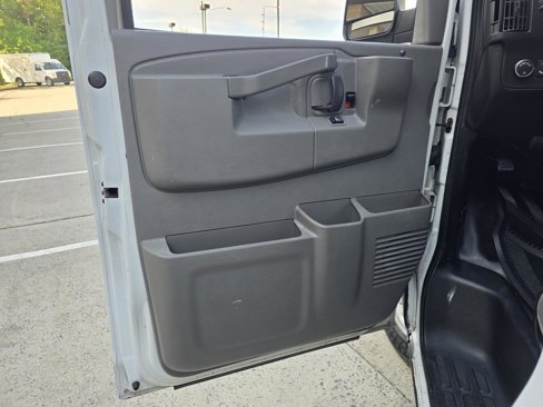 Used 2020 Chevrolet Express 2500 w/ Safety Package image 19