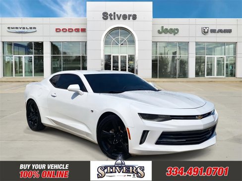 Used 2018 Chevrolet Camaro LT image 1