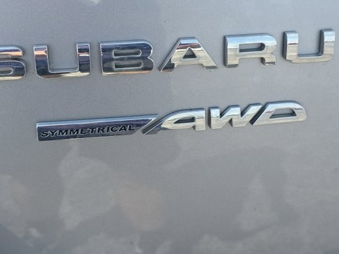 Used 2019 Subaru Outback 2.5i Premium image 12