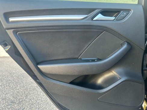 Used 2015 Audi A3 TDI Premium w/ Cold Weather Package image 19