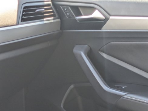 Used 2023 Volkswagen Jetta S image 14