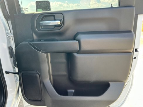 Used 2023 Chevrolet Silverado 2500 LT w/ Convenience Package image 14