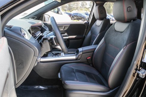 Certified 2025 Mercedes-Benz GLA 250 4MATIC image 19
