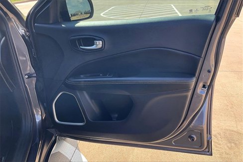 Used 2021 Jeep Compass 80th Special Edition image 24