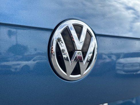 Used 2018 Volkswagen Tiguan SEL image 13