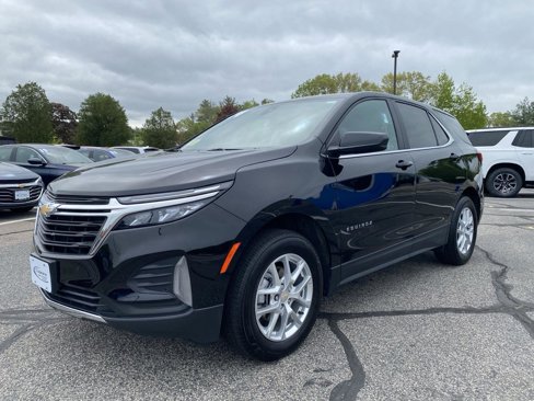 Used 2024 Chevrolet Equinox LT image 3