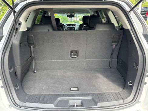 Used 2016 Chevrolet Traverse LTZ image 32