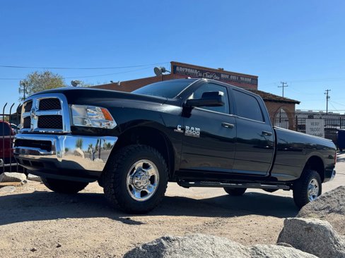 Used 2013 RAM 2500 Tradesman w/ Chrome Appearance Group image 2