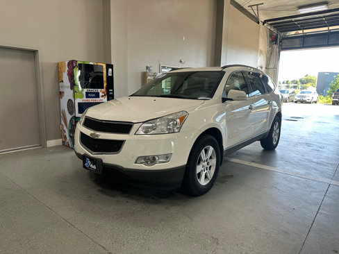 Used 2011 Chevrolet Traverse LT w/ Personal Connectivity Package image 3