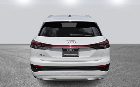 Certified 2023 Audi Q4 e-tron Premium Plus w/ Premium Plus image 5