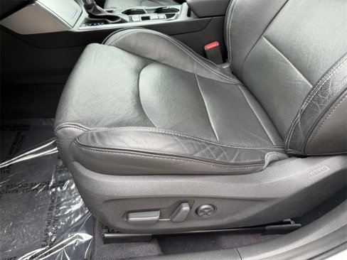Used 2017 Hyundai Sonata Limited 2.0T image 3