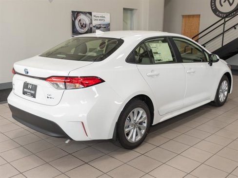 New 2025 Toyota Corolla LE image 19