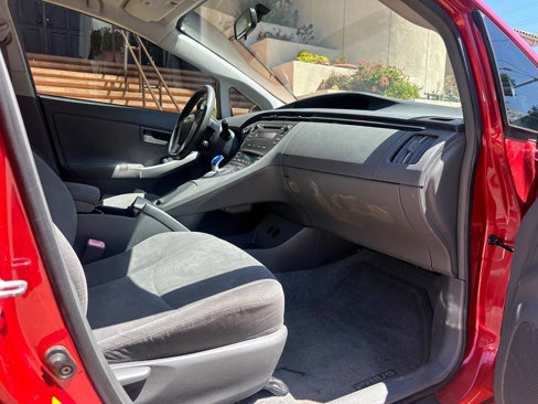 Used 2010 Toyota Prius One image 15