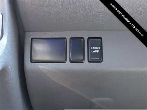 Used 2021 Nissan Frontier S image 22