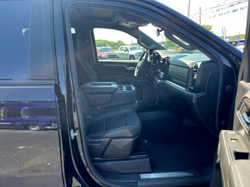 Used 2023 Chevrolet Silverado 1500 LT image 27