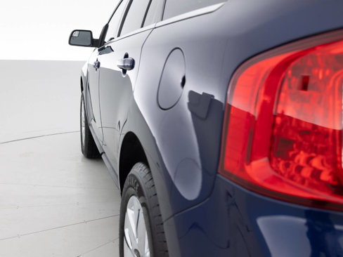 Used 2011 Ford Edge Limited w/ Driver Entry Pkg image 13