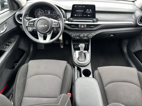 Used 2023 Kia Forte LXS image 22