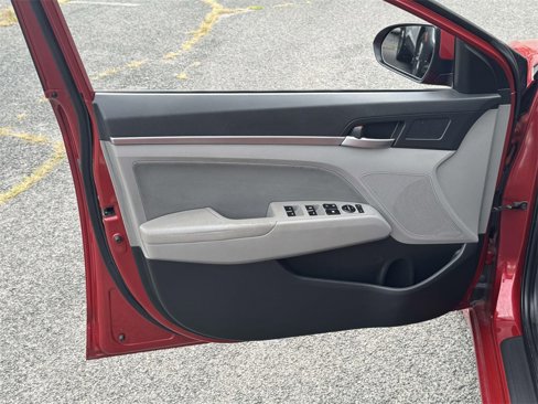 Used 2019 Hyundai Elantra SEL w/ Cargo Package image 17