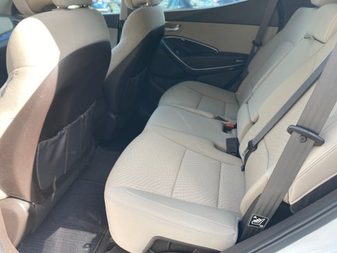 Used 2017 Hyundai Santa Fe Sport image 29