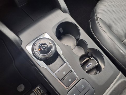 Used 2020 Ford Escape SEL image 21