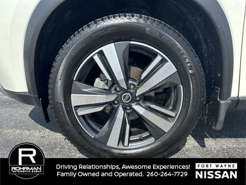 Used 2021 Nissan Rogue SL image 8