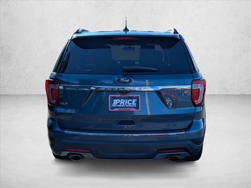 Certified 2018 Ford Explorer XLT w/ Equipment Group 202A image 7
