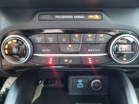 Used 2021 Ford Escape SE w/ Cold Weather Package image 14