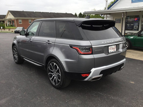 Used 2020 Land Rover Range Rover Sport HSE image 3