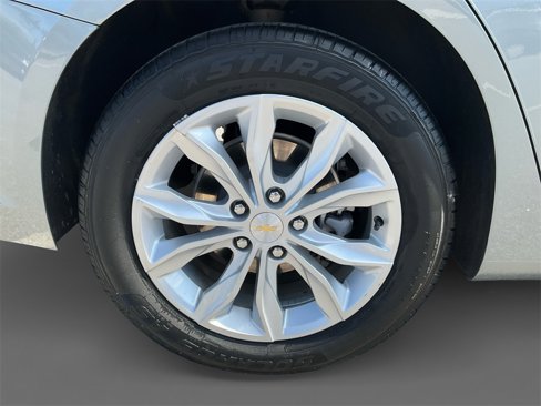 Used 2024 Chevrolet Malibu LT image 10
