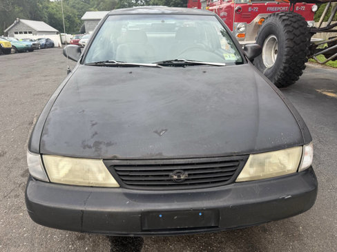 Used 1997 Nissan Sentra XE image 3