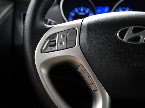 Used 2013 Hyundai Tucson GLS image 23