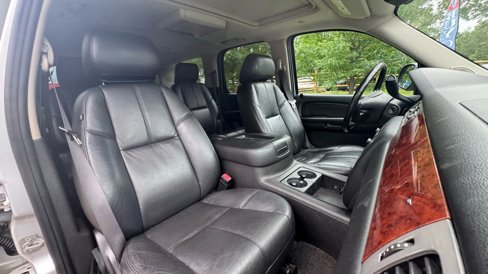 Used 2012 GMC Yukon SLT image 32