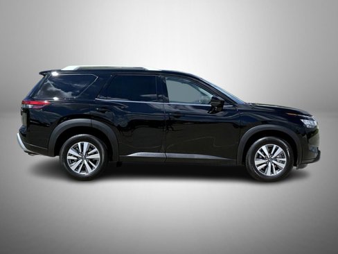 Used 2023 Nissan Pathfinder SL image 4