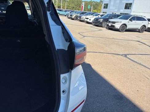 Used 2021 Nissan Murano S image 19