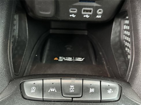 Used 2023 Chevrolet TrailBlazer RS w/ Sun and Liftgate Package image 10
