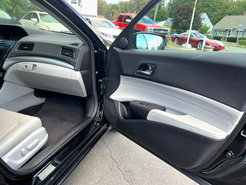Used 2016 Acura ILX image 17