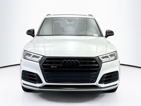 Used 2020 Audi SQ5 Premium Plus w/ Premium Plus Package image 2