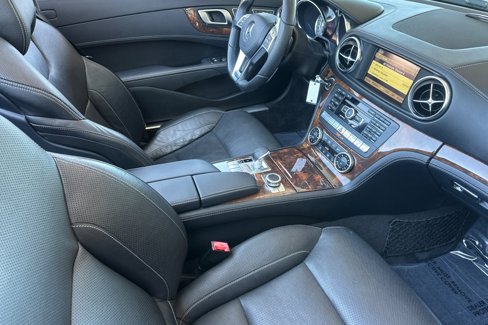 Used 2013 Mercedes-Benz SL 550 image 15