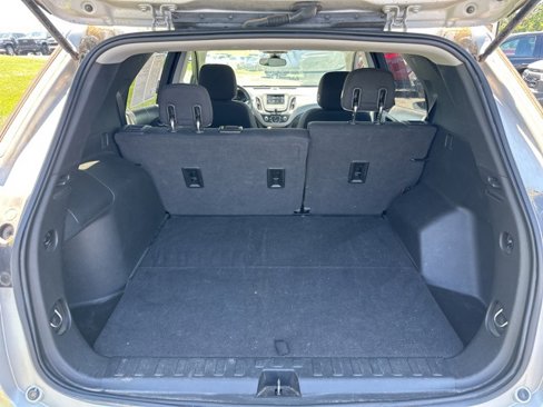Used 2020 Chevrolet Equinox LS w/ LS Convenience Package image 19