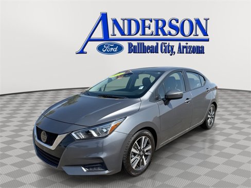 Used 2021 Nissan Versa SV image 1