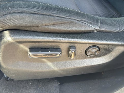 Used 2019 Honda CR-V EX image 12