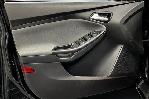 Used 2014 Ford Focus SE image 17