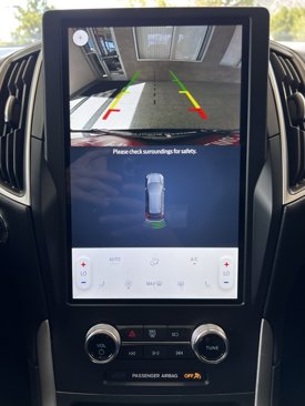 Used 2024 Ford Edge SEL image 30