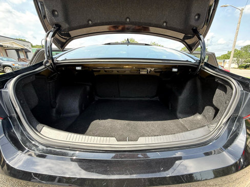 Used 2019 Chevrolet Malibu LT image 39