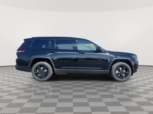 New 2025 Jeep Grand Cherokee L Altitude image 6